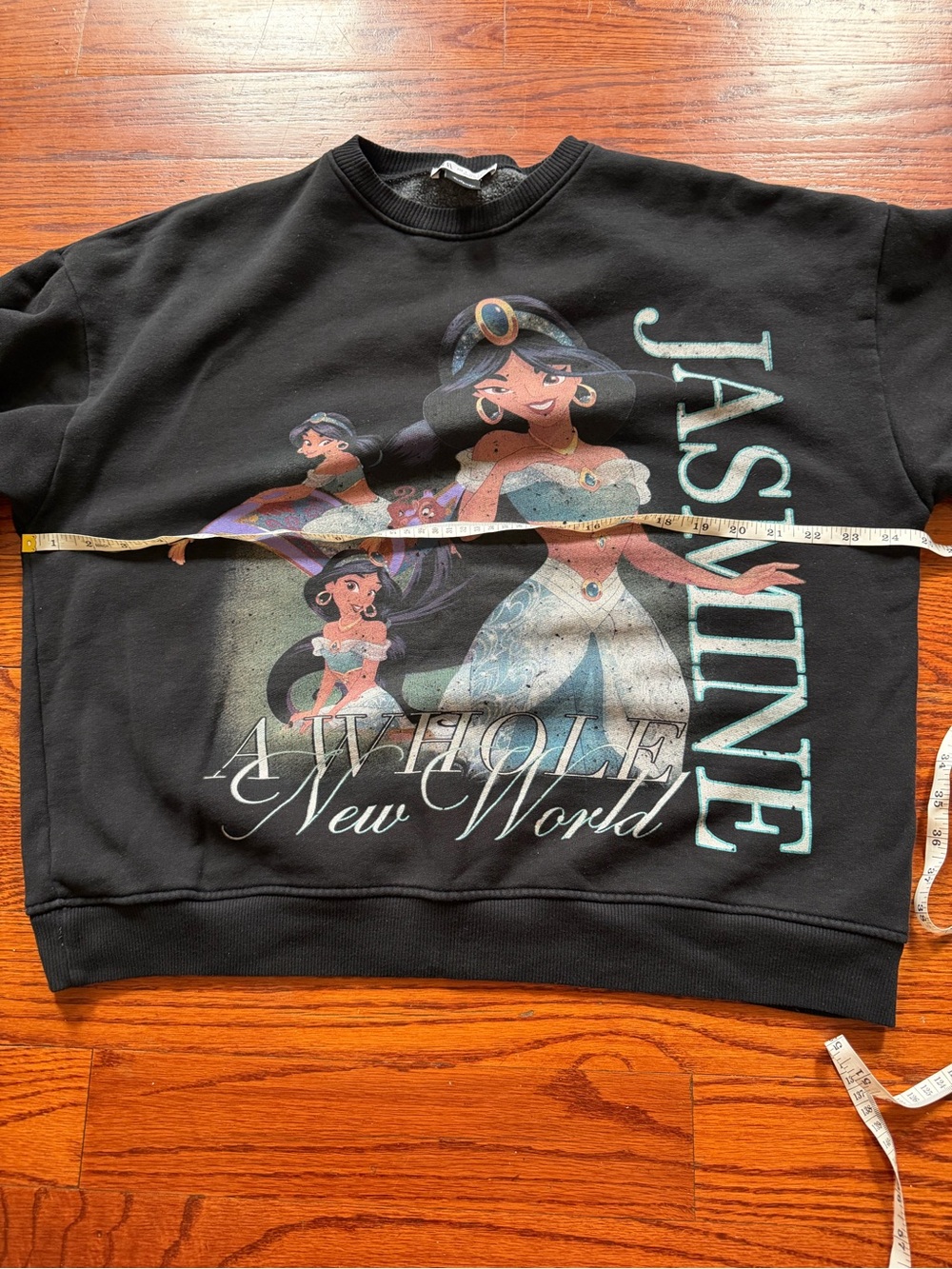 Zara oversized sweatshirt / Size S